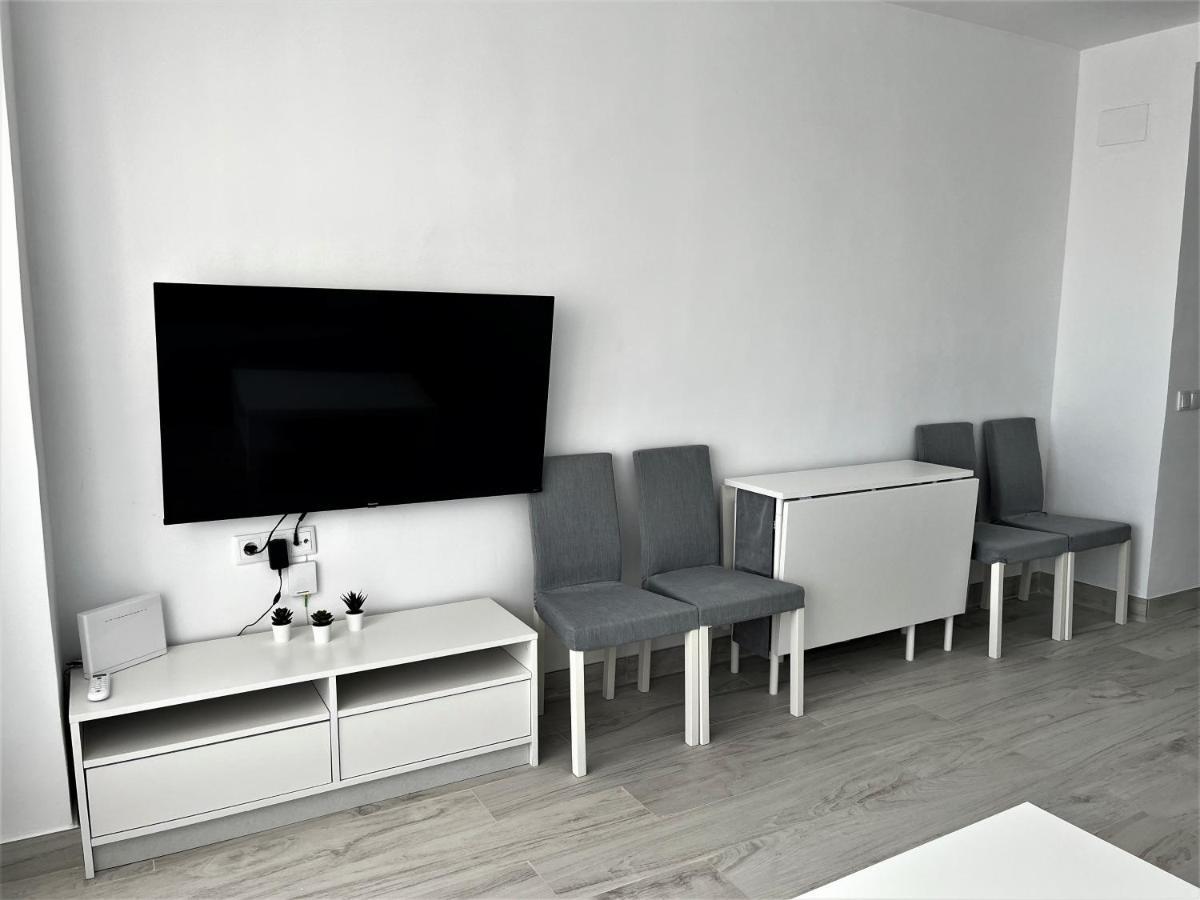 Ver853 - Estudio Con Terraza Vistas Al Mar, Piscina, Playa, Centro Torremolinos Exteriör bild