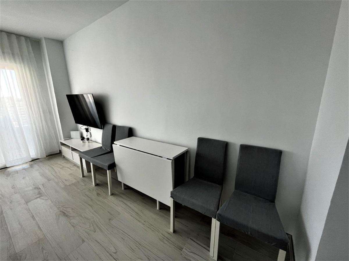Ver853 - Estudio Con Terraza Vistas Al Mar, Piscina, Playa, Centro Torremolinos Exteriör bild